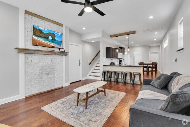 Building Photo - 288 S Souder Ave Rental