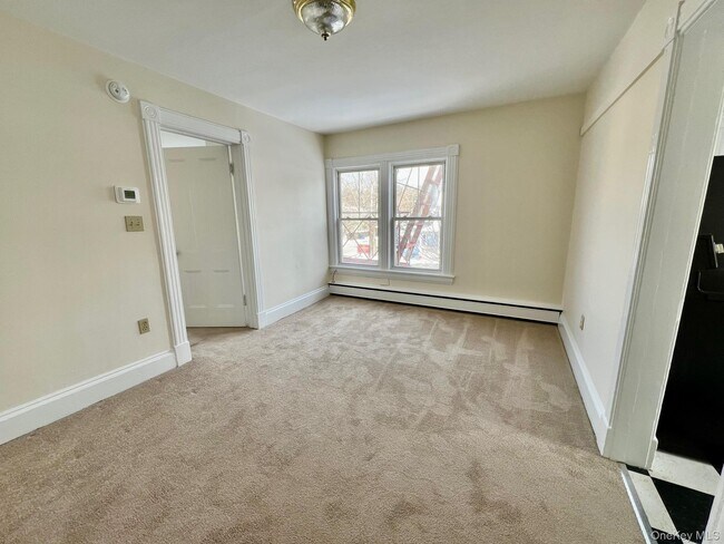 Photo - 12 Alden Pl Unit 3