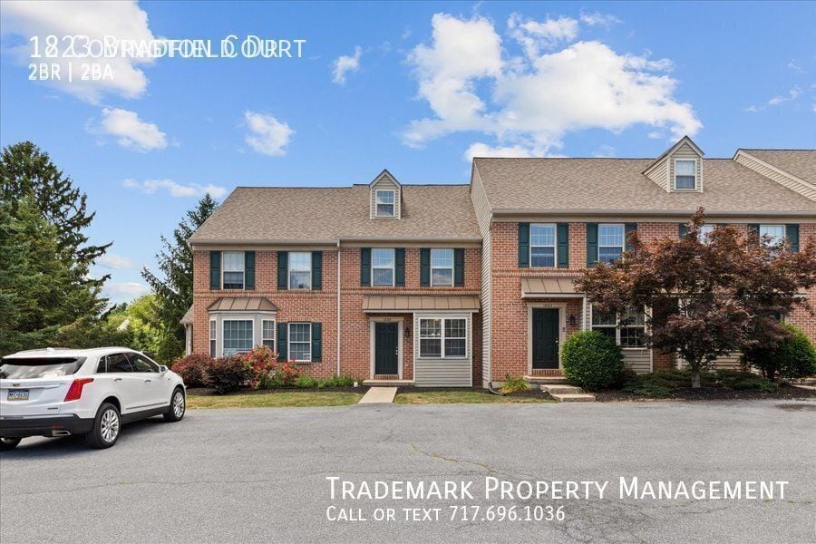 Photo - 1921 Shady Oak Dr