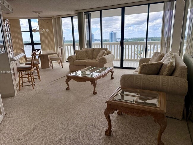 Photo - 1000 W Island Blvd Unit 1511