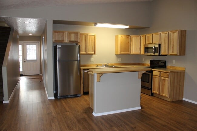 Building Photo - 16664 Shaw Pine Ct Unit 1 Rental