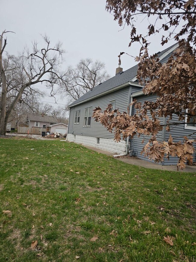 Photo - 2 Bedroom Home for Rent