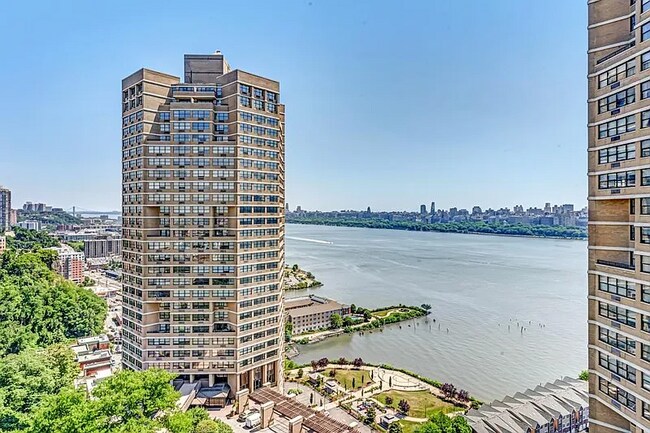 Photo - 7000 Boulevard E Unit 34A