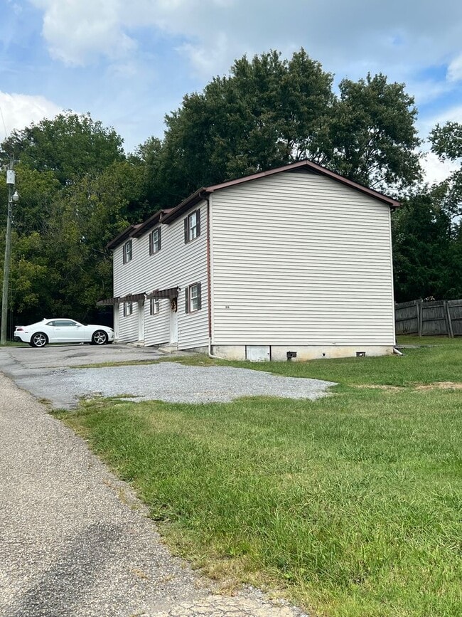 Photo - Hillbilly Private Drive Unit #2