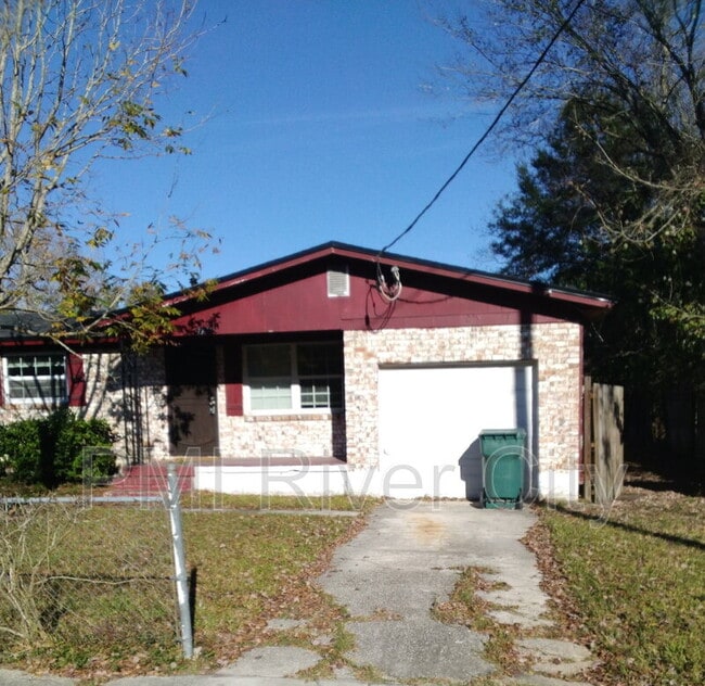 Photo - 7471 John F Kennedy Dr W