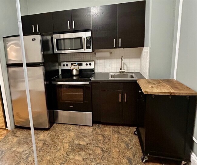 Photo - 21 Beacon St Unit 4Q