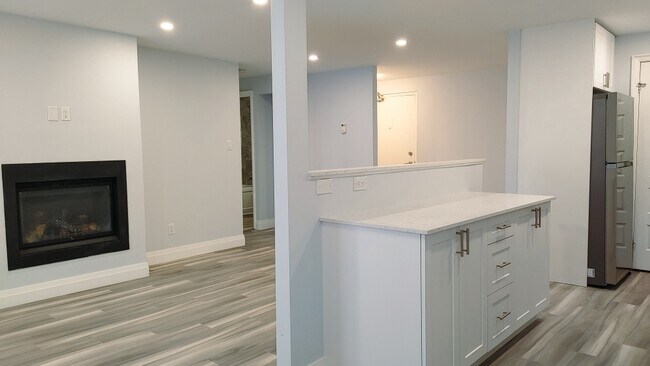 Photo - 581 Strasburg Rd Unit 106