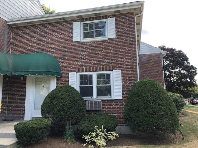 Photo - 132 Emerson Gardens Rd Unit 132