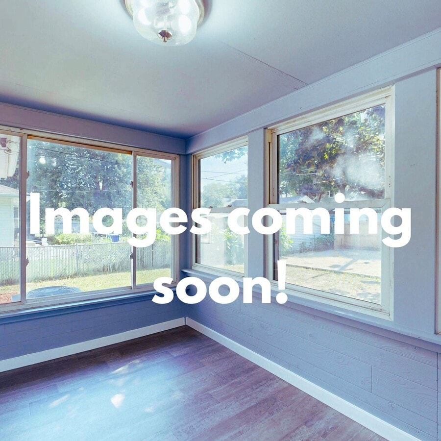 Photo - 3913 N Longview Ave