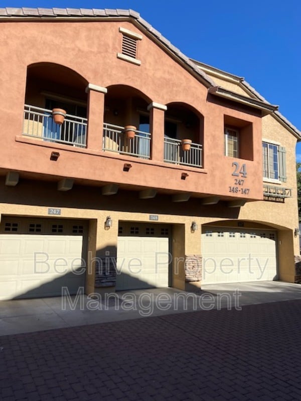 Building Photo - 17150 N 23rd St Unit 247
