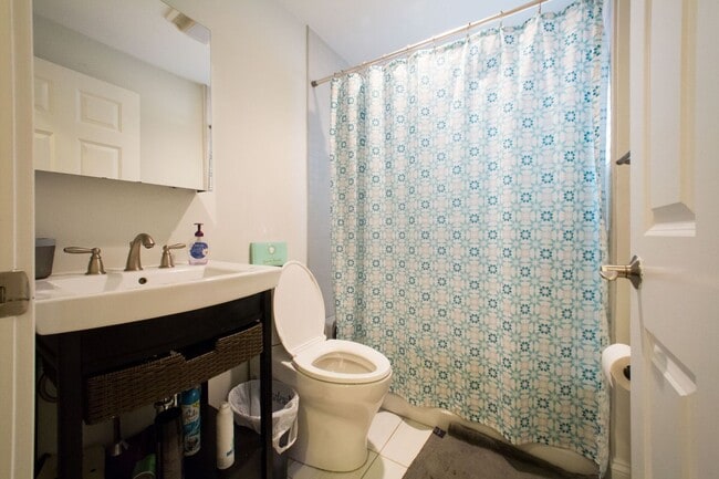 Photo - 4bed2bath in Washington Square Brookline.