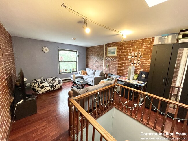 Photo - 74 Hammond St Condo Unit 2