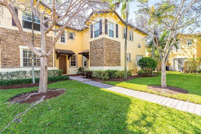 Photo - 9277 SW 227th St Casa Adosada
