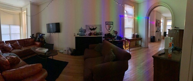 Photo - 301 S 40th St