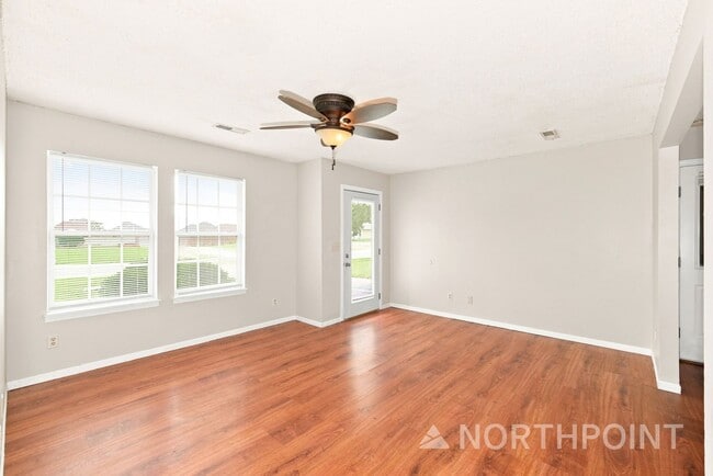 Photo - 200 E Broadway St
