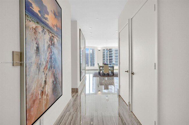 Photo - 901 Brickell Key Blvd Unit 3204