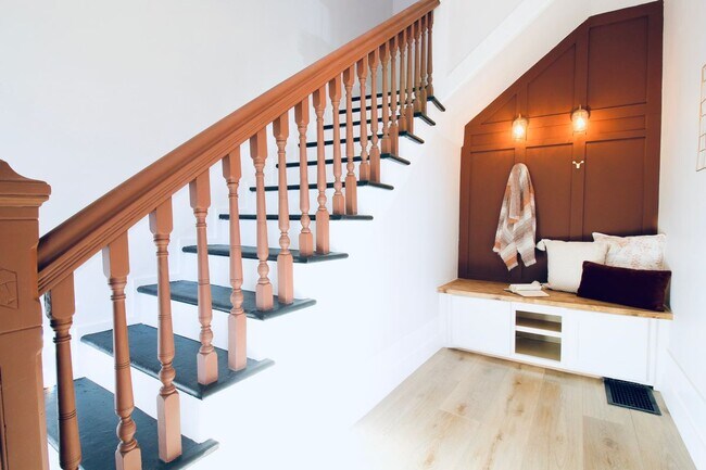 Photo - 1544 N Downing St