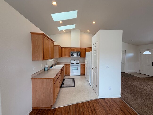 Photo - 9820 55th Ave NE Unit B