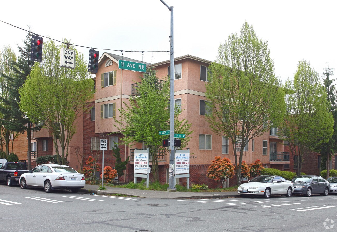 Echo Apartments - Echo Apartments