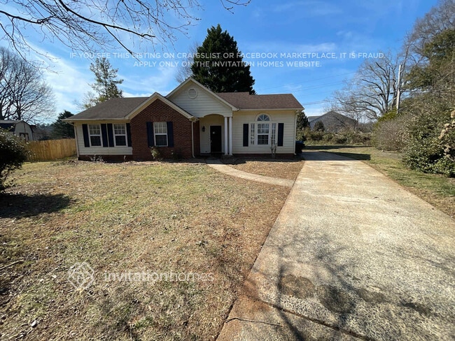 Building Photo - 14931 Rothwell Dr