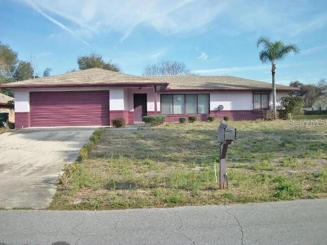 Building Photo - 988 Sweetbrier Dr Rental