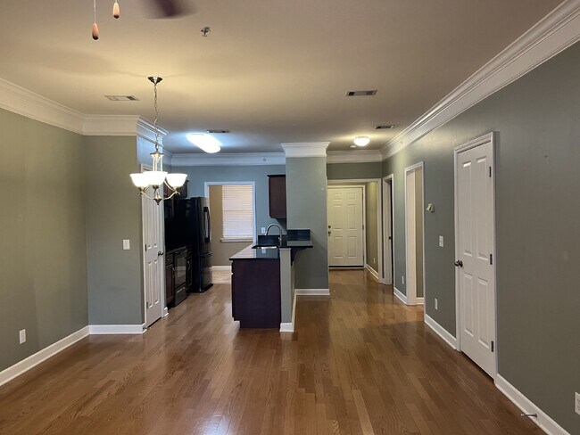 Photo - 2310 Elliott Ave Unit #419