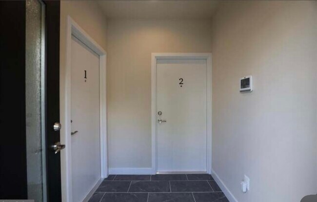 Photo - 4939 Call Pl SE