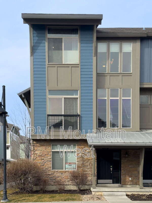 Photo - 7537 Russi Pl