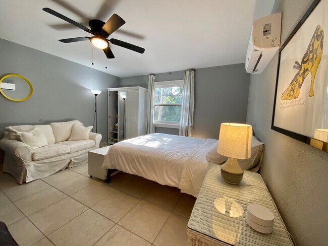 Photo - 819 SW 9th Terrace