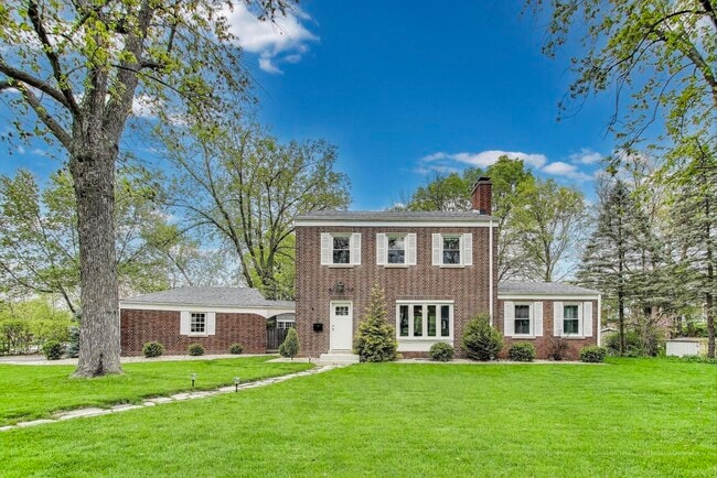 Photo - 2515 Gordon Dr House