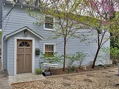 Building Photo - 319 East Blvd