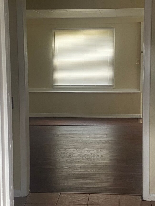 Photo - COMING SOON - 3 BEDROOM 1 BATH HOME LARGE FAMILY ROOM