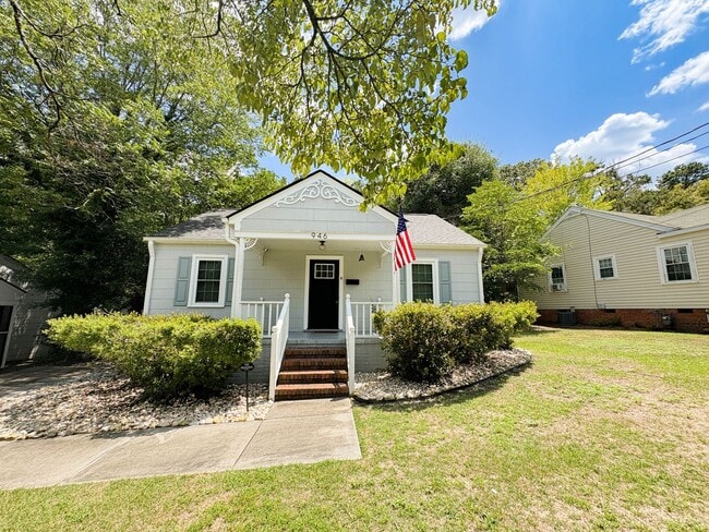 Photo - 946 McKimmon Rd
