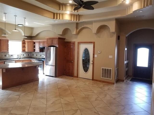 Photo - 860 Reynolds Ln