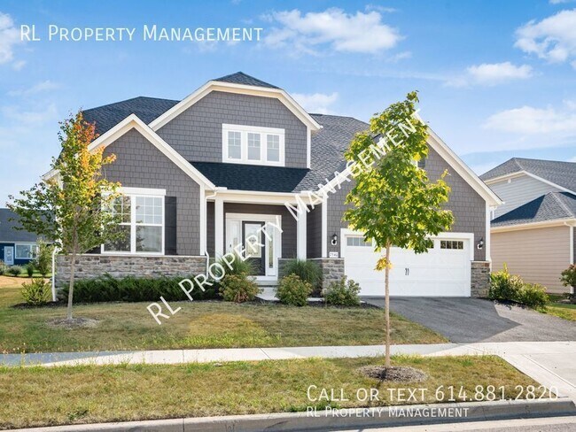 Photo - Gorgeous 5 bedroom 4.5 bathroom home in Du...