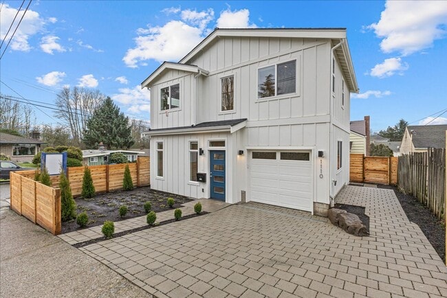 Building Photo - Newly Built Modern Craftsman in Prime Seattle Location