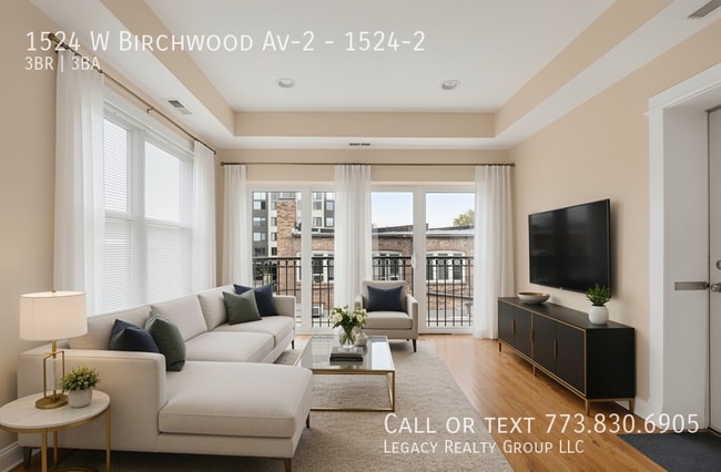 Photo - 1524 W Birchwood Ave Unit 1524-2