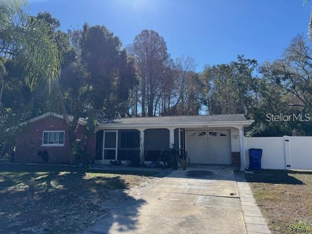 Building Photo - 7235 Redbud Ct