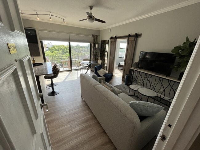 Photo - 2109 Bayshore Blvd Unit 509