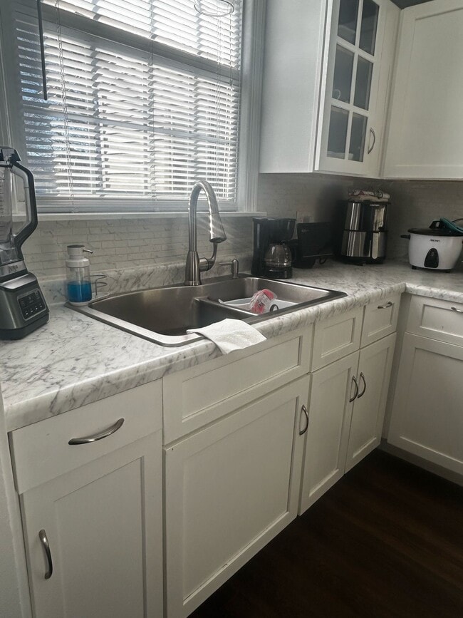 Photo - 6336 S Long Ave Townhome