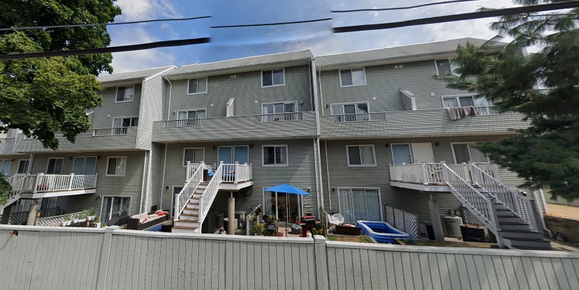 Photo - 146 North Beacon St Apartamentos Unidad B1