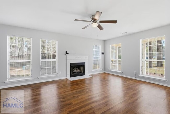 Photo - 22 Avocet Way