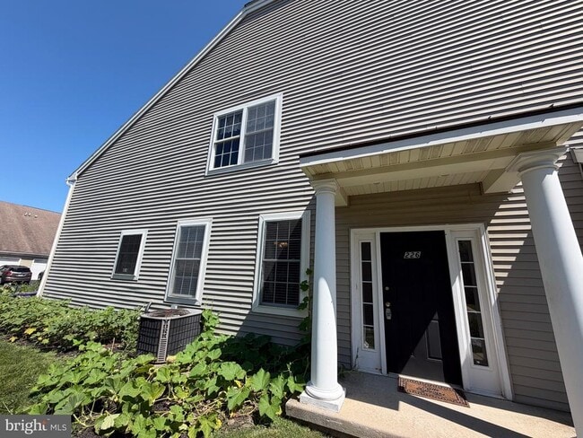 Photo - 226 Springmont Dr