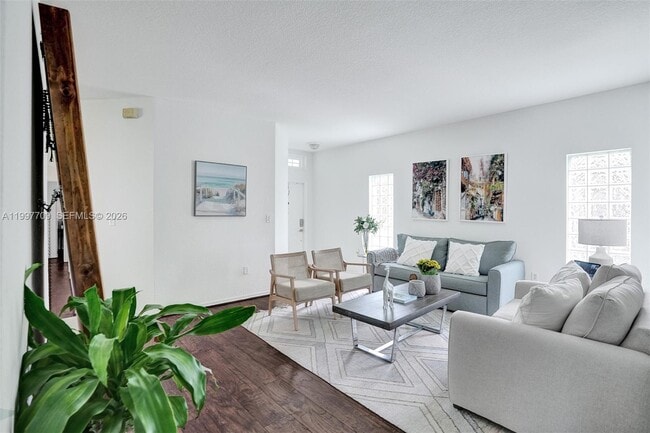 Photo - 4102 Sapphire Terrace