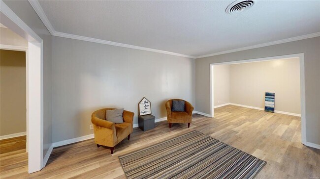 Photo - 2716 Forsyth Ln