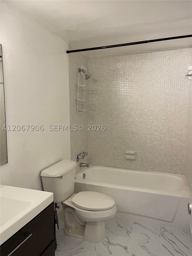 1000 West Dr Unit 605