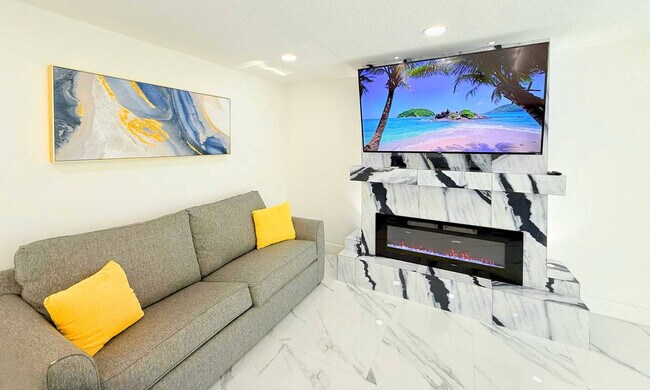 Photo - 2013 NW 12th Ave Unit ID1263913P