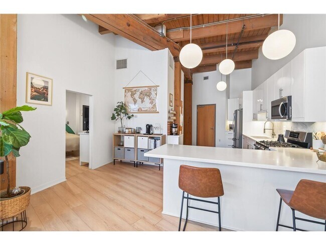 Photo - 404 N Washington Ave Unit 205