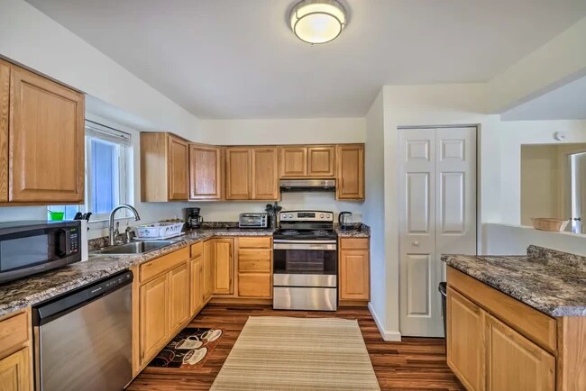 Photo - 542 Country Place Dr