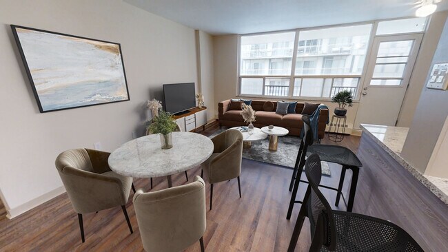 Photo - Redpath Tower